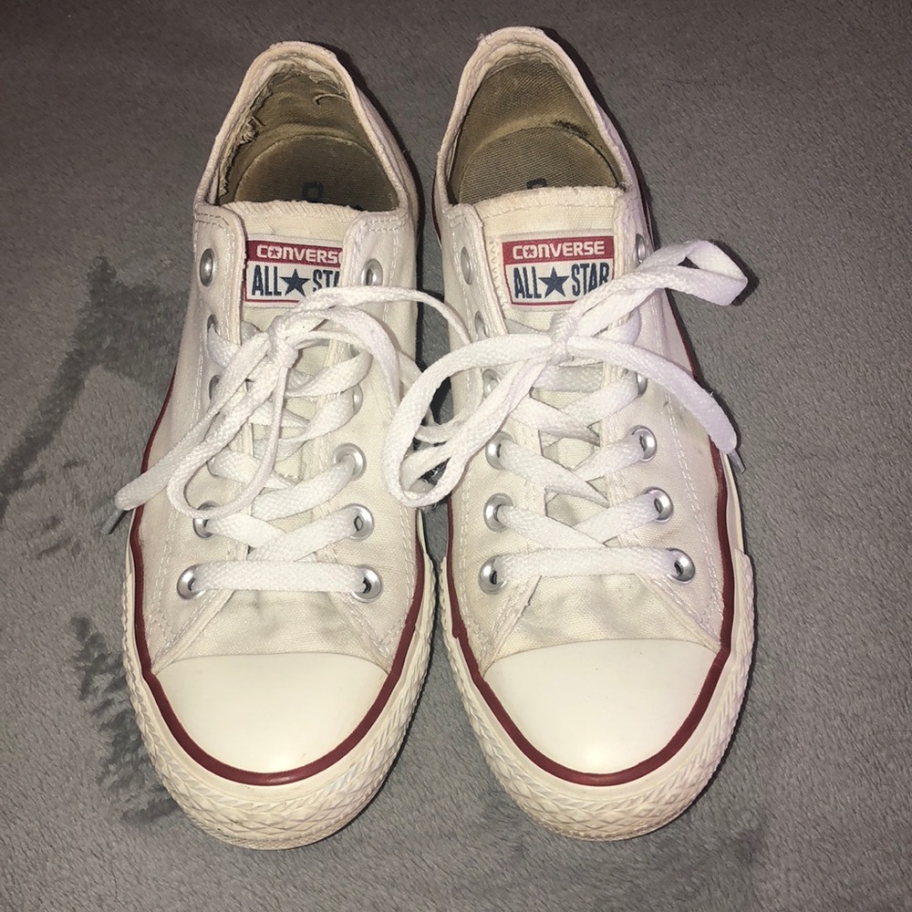 White Converse All Star Low top Size 8